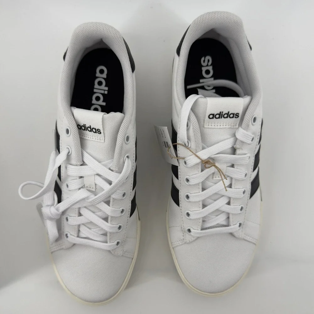 Adidas Daily 4.0 Sneakers Lace Up Skateboarding White‎ Black Men 8/Women 9 NWB